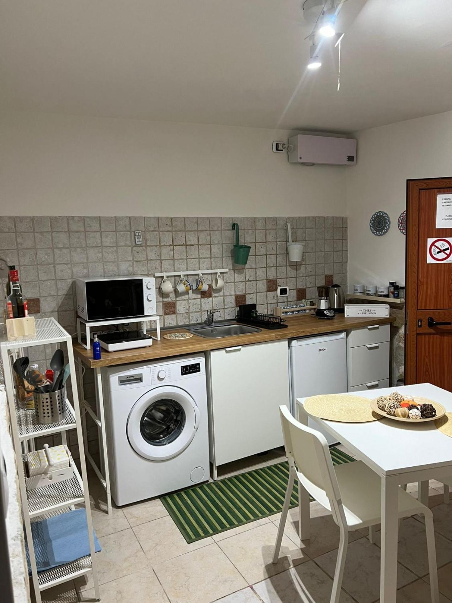 Casa Vacanze “Da Concetta” Bari Kültér fotó